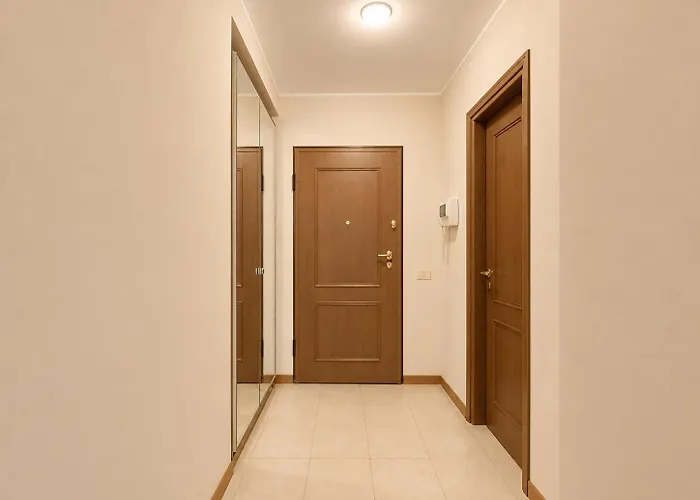 Apartamento Loft Luminoso Con Posto Auto Privato, 4 Posti Letto - Metro Lodi A 5 Minuti Roma