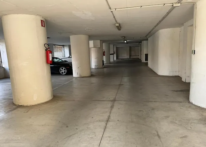 Loft Luminoso Con Posto Auto Privato, 4 Posti Letto - Metro Lodi A 5 Minuti Roma